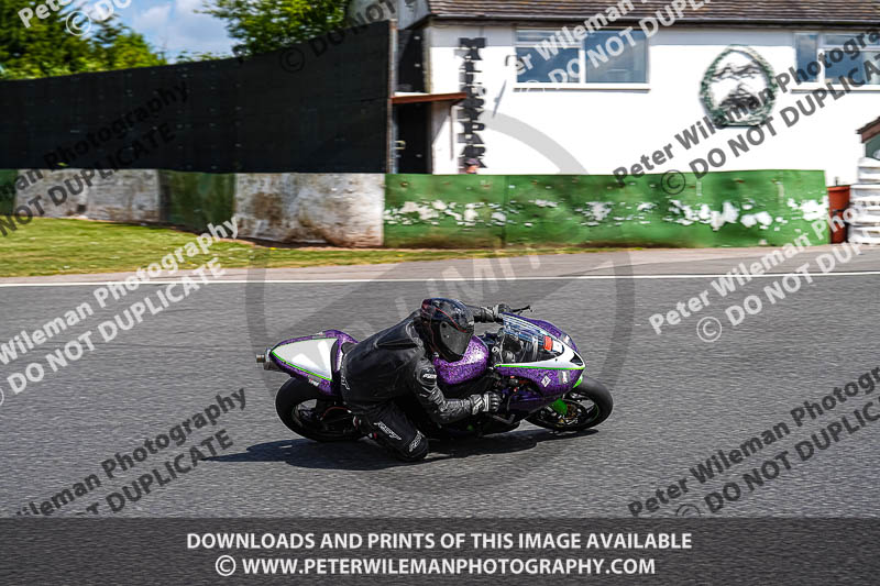enduro digital images;event digital images;eventdigitalimages;mallory park;mallory park photographs;mallory park trackday;mallory park trackday photographs;no limits trackdays;peter wileman photography;racing digital images;trackday digital images;trackday photos